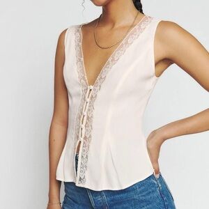 REFORMATION Cristina Top